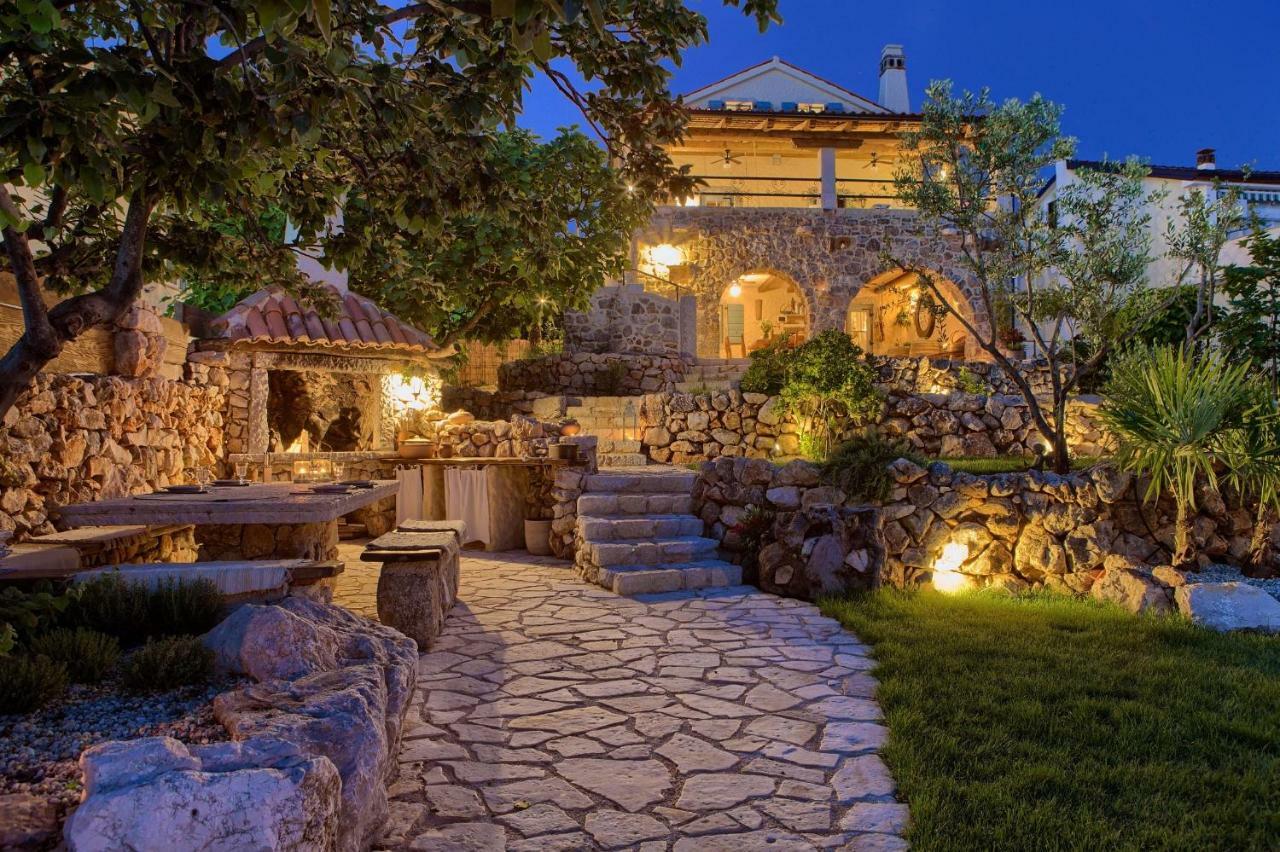 HERITAGE Villa AQUAMARINE Malinska Esterno foto