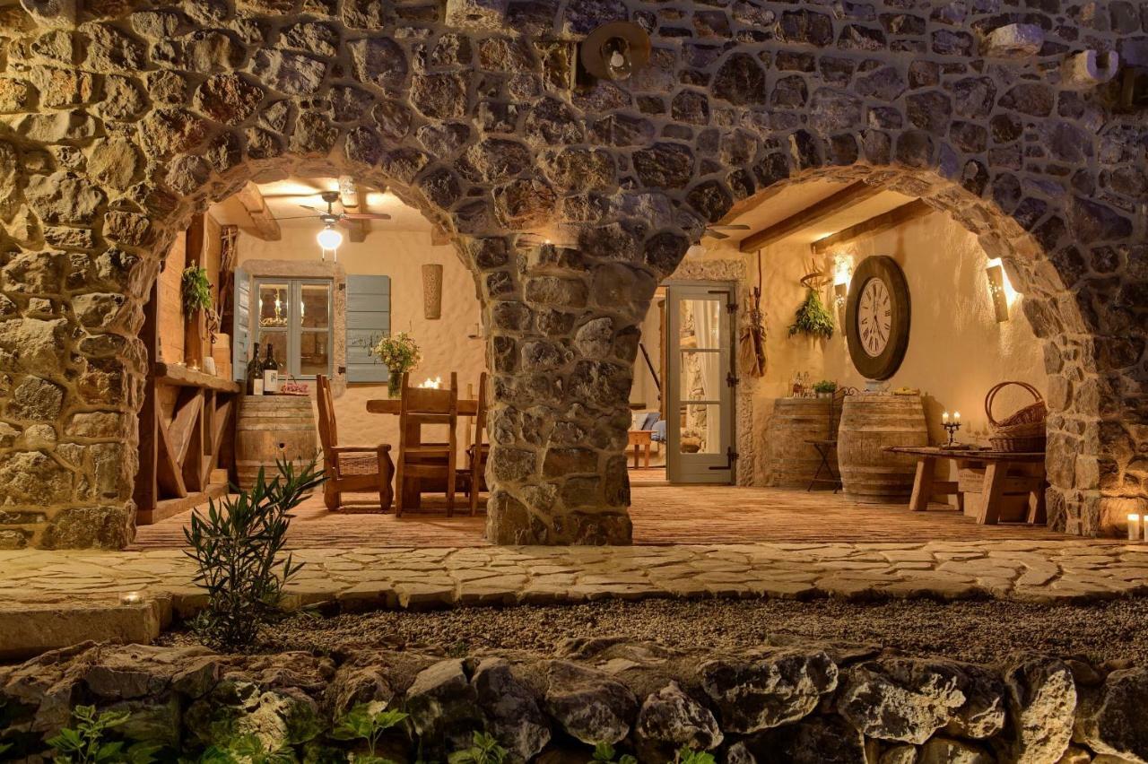 HERITAGE Villa AQUAMARINE Malinska Esterno foto